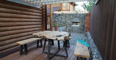 Private barbecue area